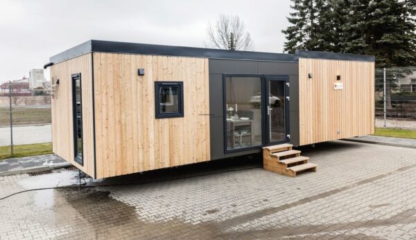 10m Expandable Living Container - Image 6