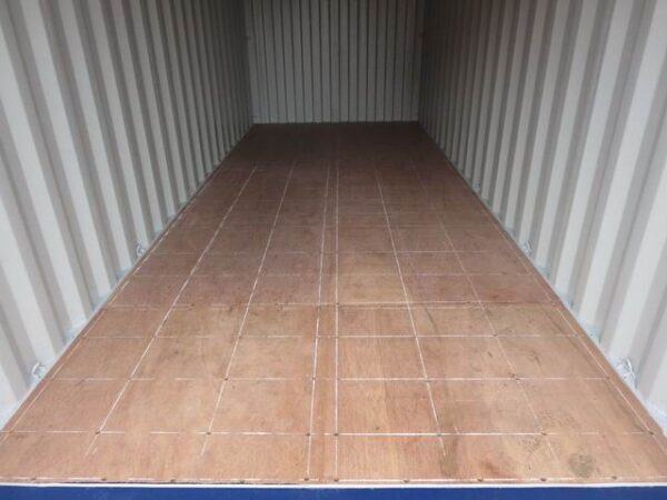 Used 20-foot Container Class A - Image 5